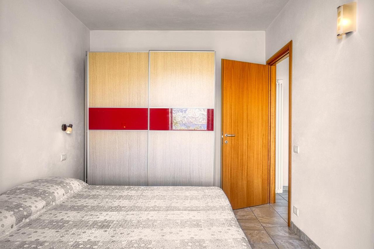 מאלצ'סינה Bellavista Apartment מראה חיצוני תמונה